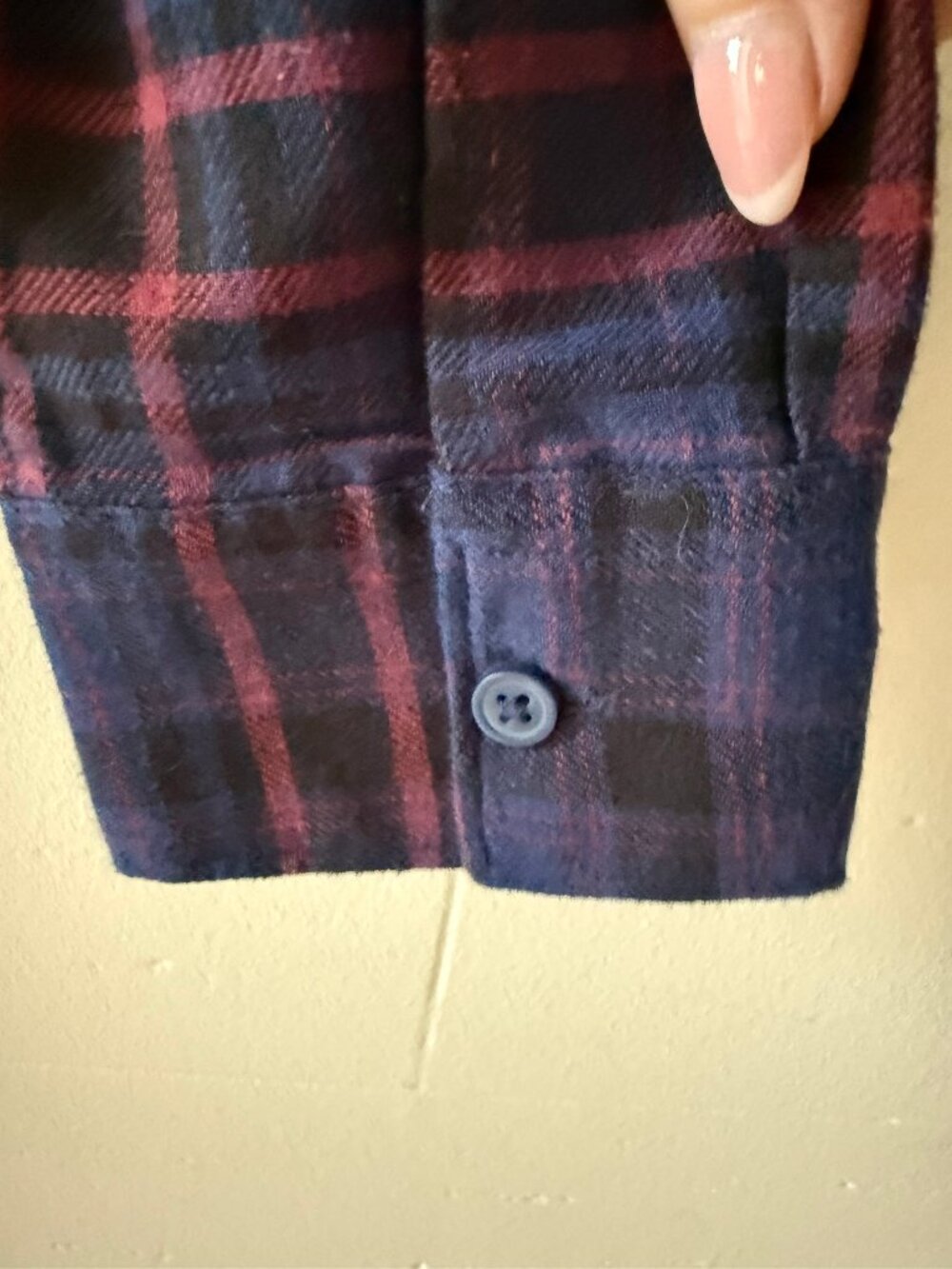 Simons TWIK | Navy Tartan Plaid Button Down Shirt | Medium - Picture 5 of 6